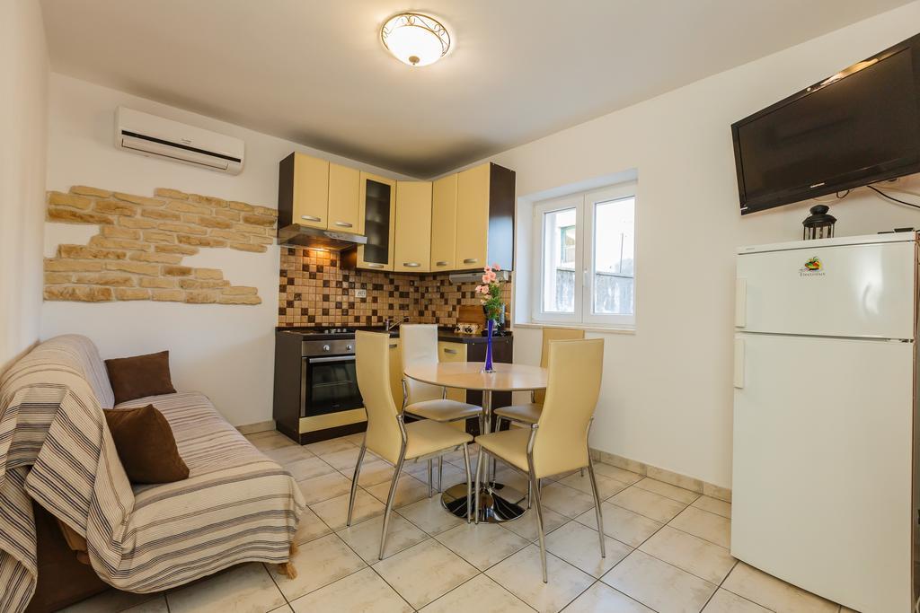 Apartments Antonio Makarska Luaran gambar