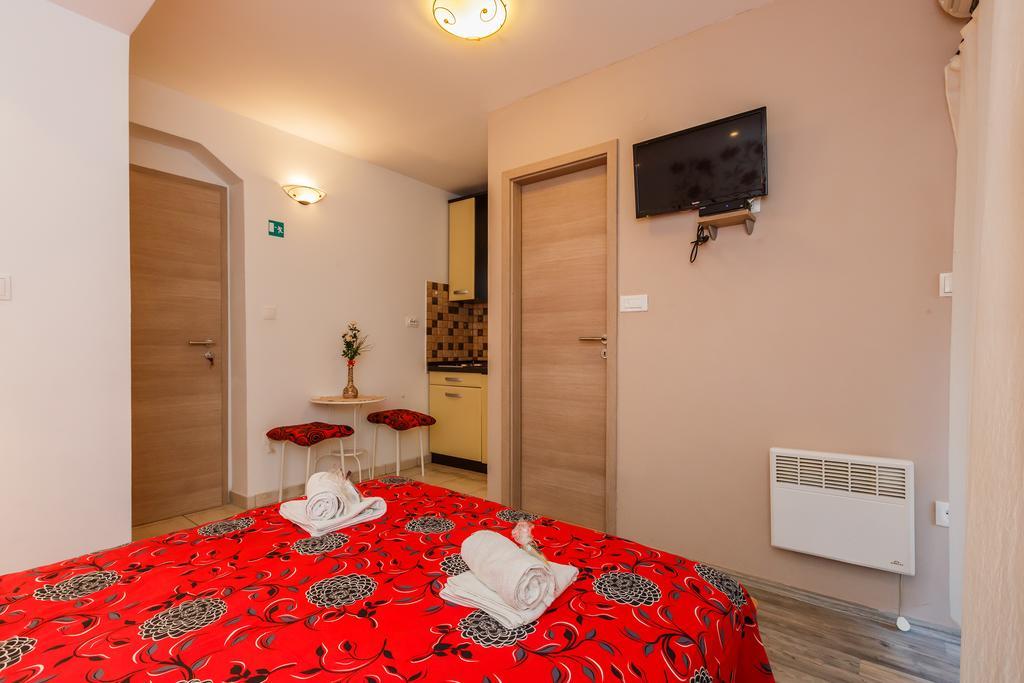 Apartments Antonio Makarska Luaran gambar